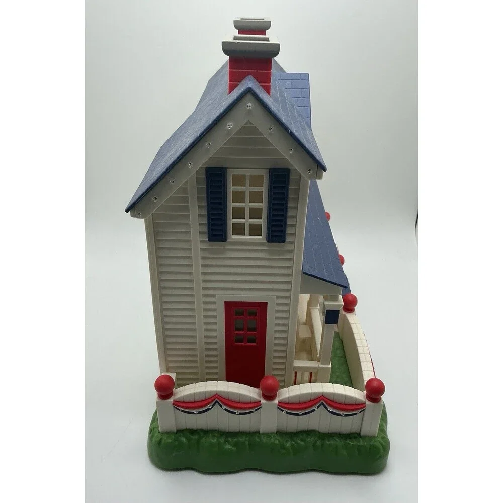 Vintage Avon Patriotic Lighted House | Semiquincentenial Decor | Americana